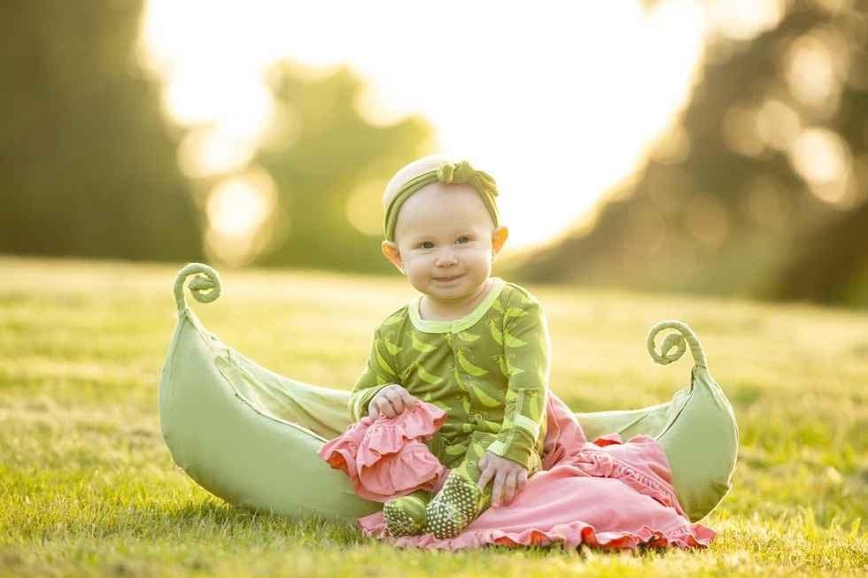 Print Bamboo Footie with Snaps - Grasshopper Sweet Peas - Image 2