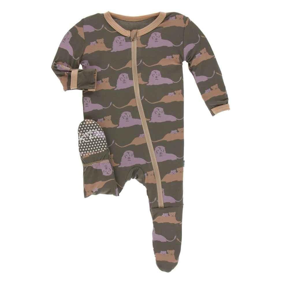 Print Footie with Zipper - Lions