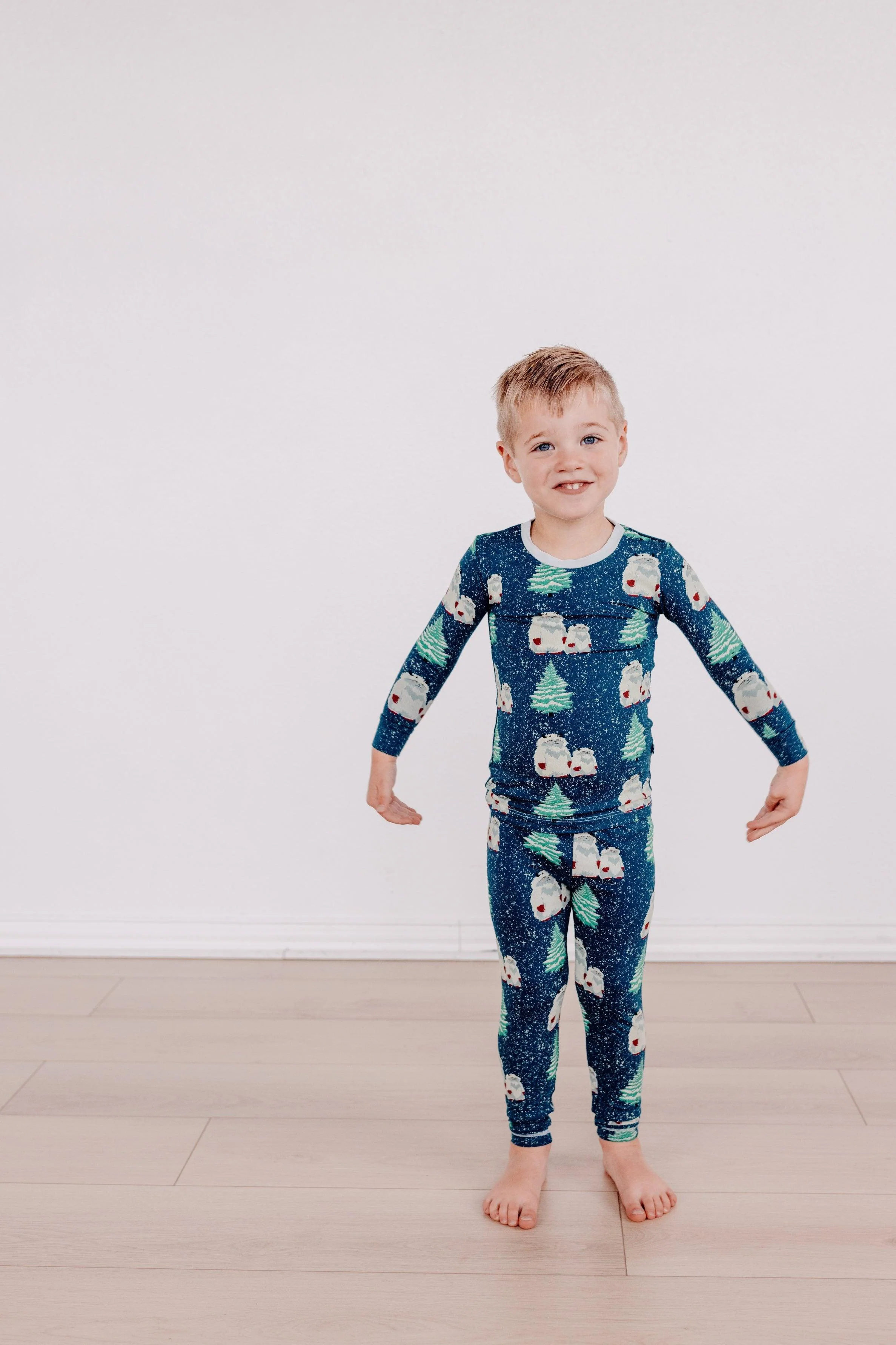 Bamboo Long Sleeve Pajama Set - Peacock Yeti - Image 2