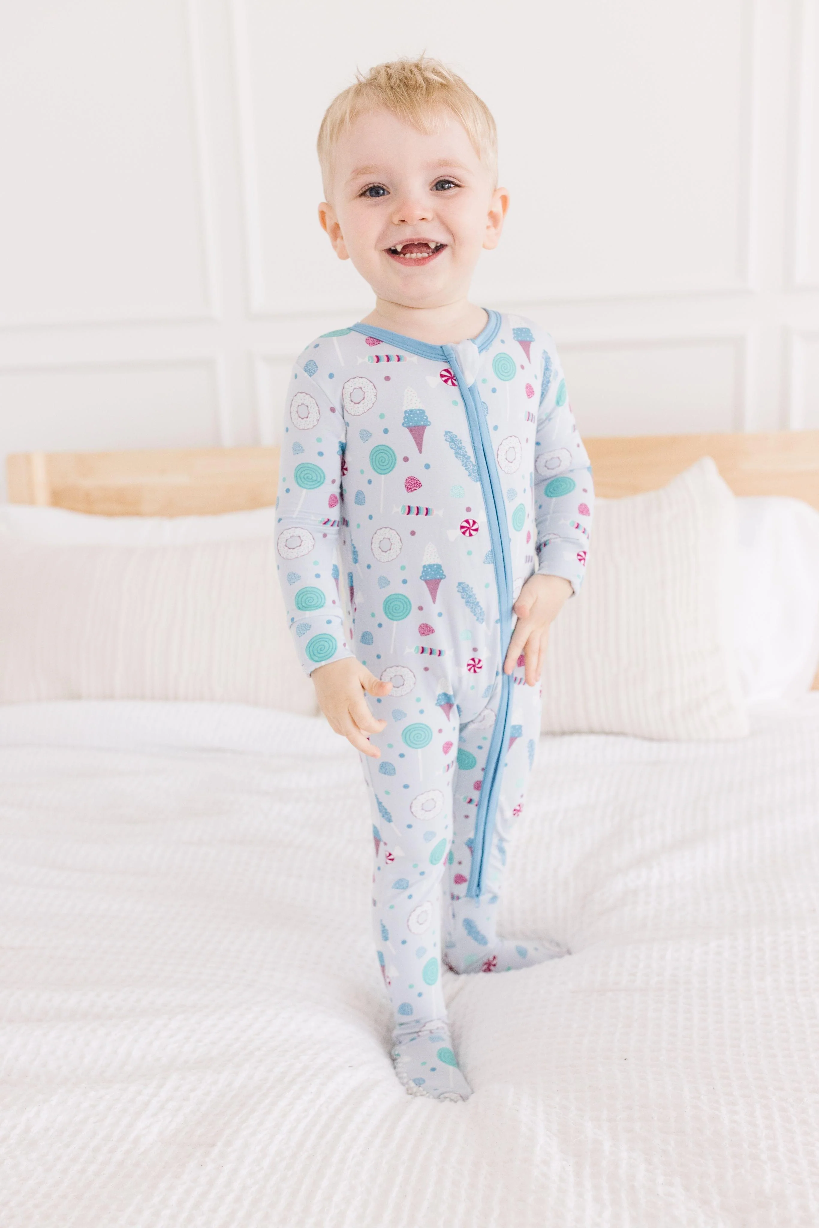 Print Bamboo Footie with 2-Way Zipper - Dew Candy Dreams - Image 7