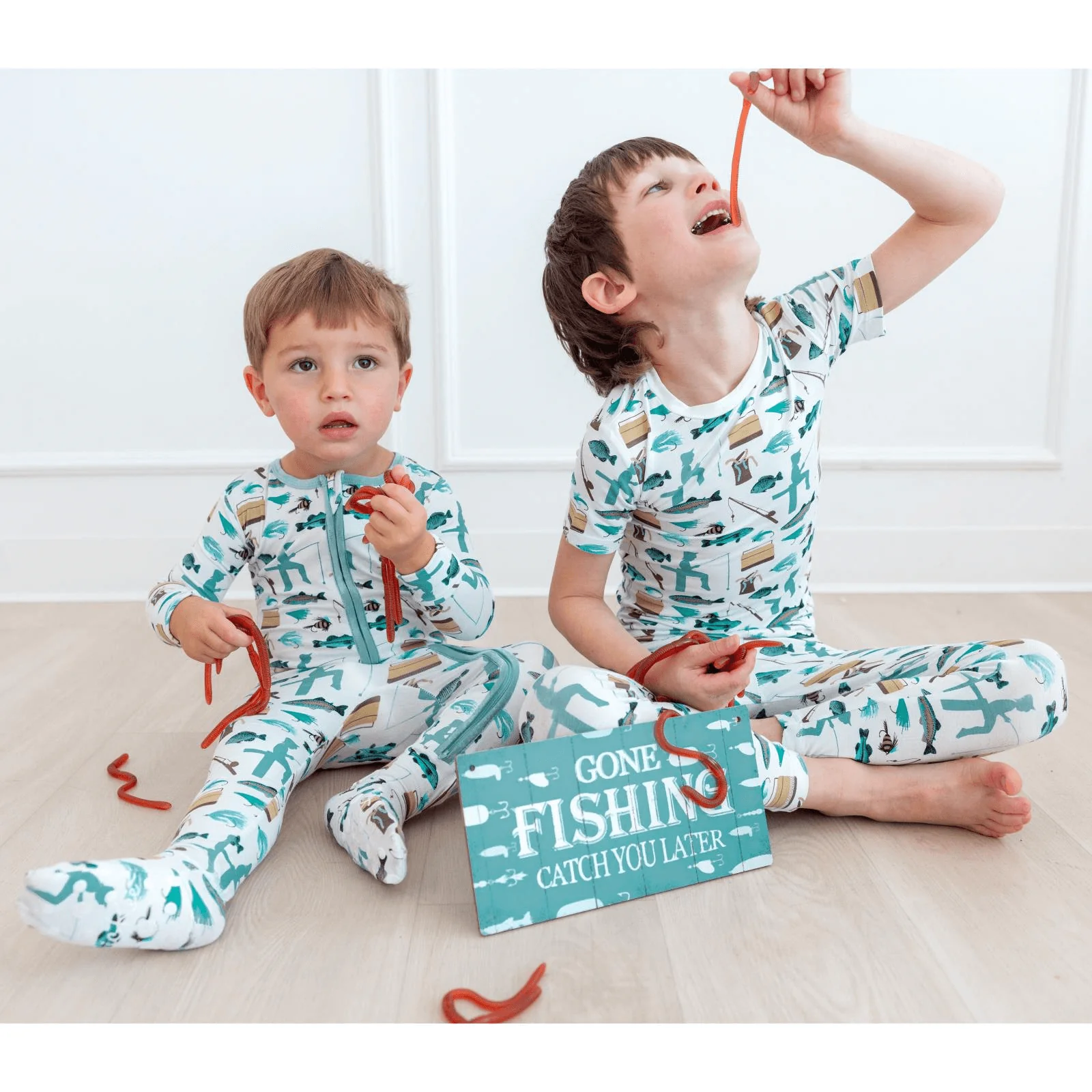 Bamboo Short Sleeve Pajama Set - Fresh Air Fishing - Image 3