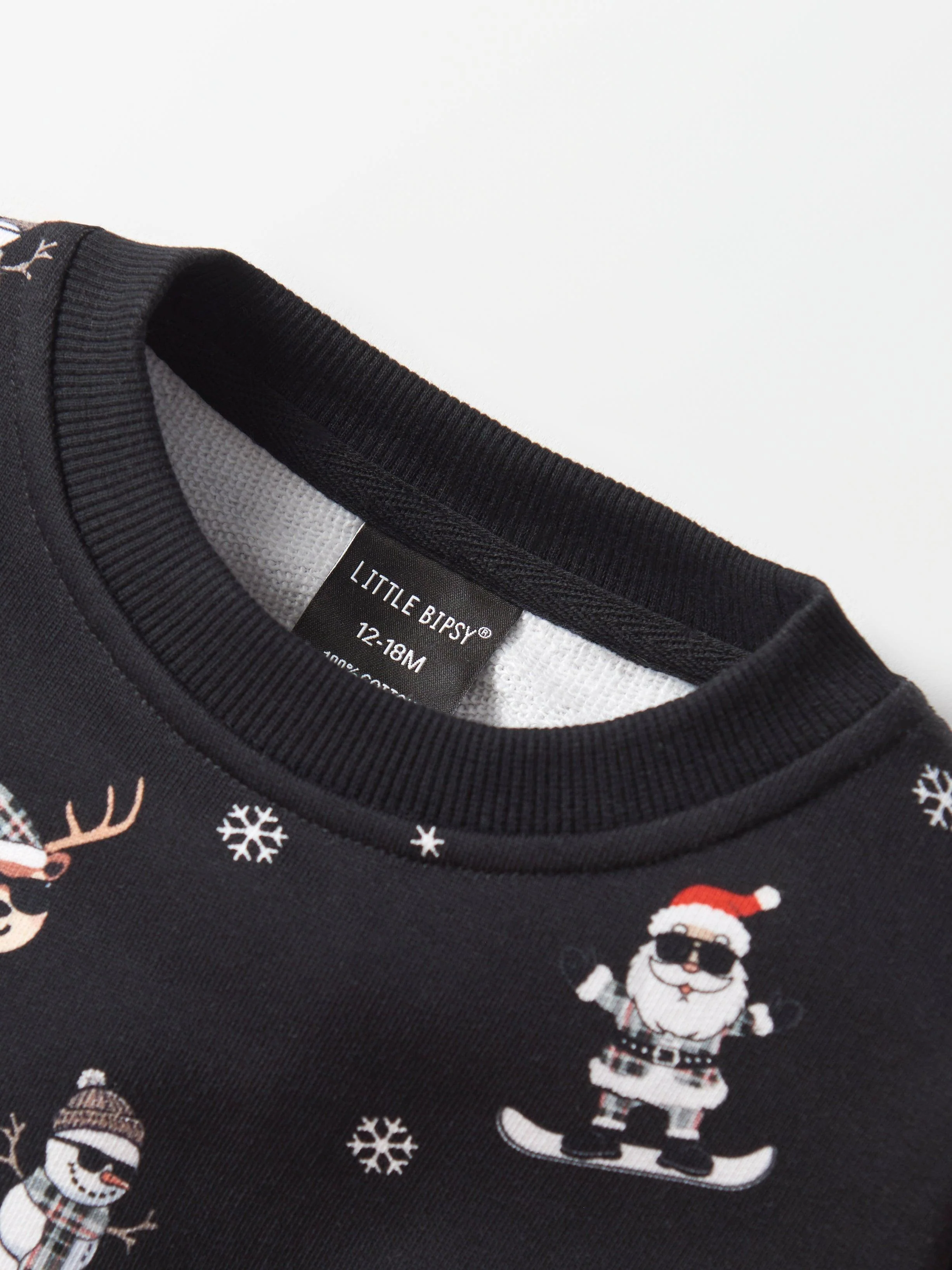 Long Sleeve Crewneck Tee Shirt - Santa & Friends - Image 6