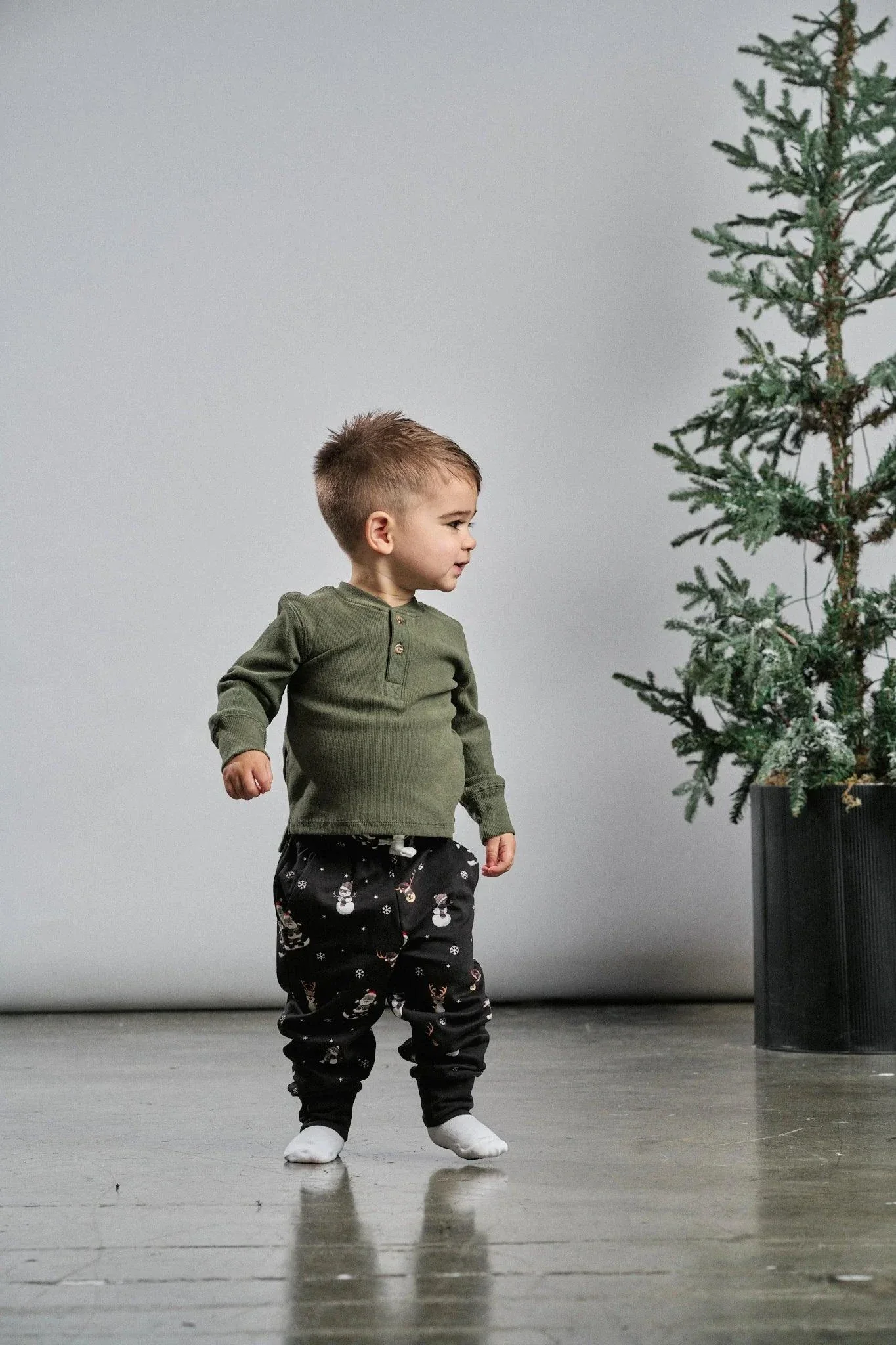 Lounge Jogger - Santa & Friends - Image 3