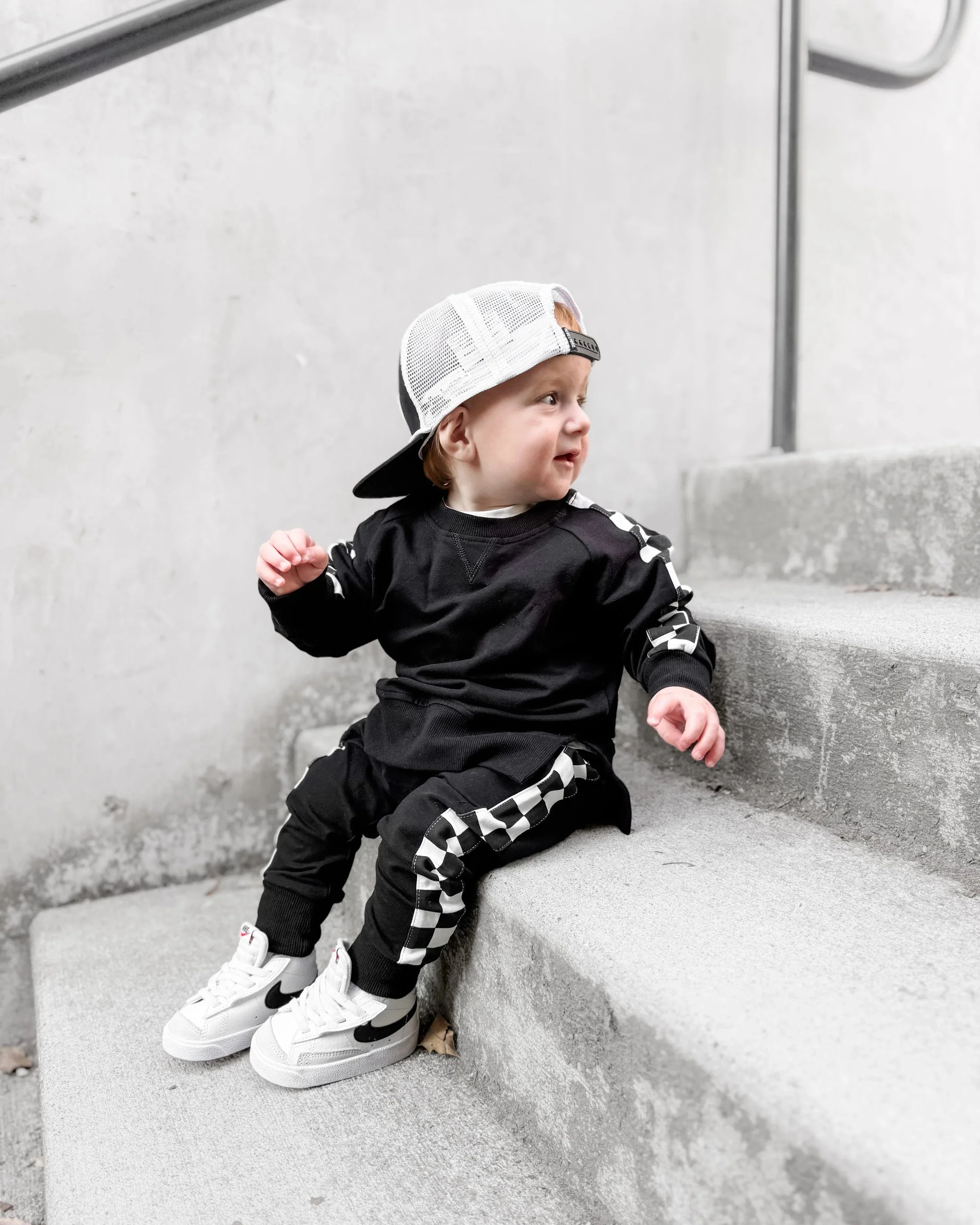 Stripe Checkered Jogger - Black - Image 3