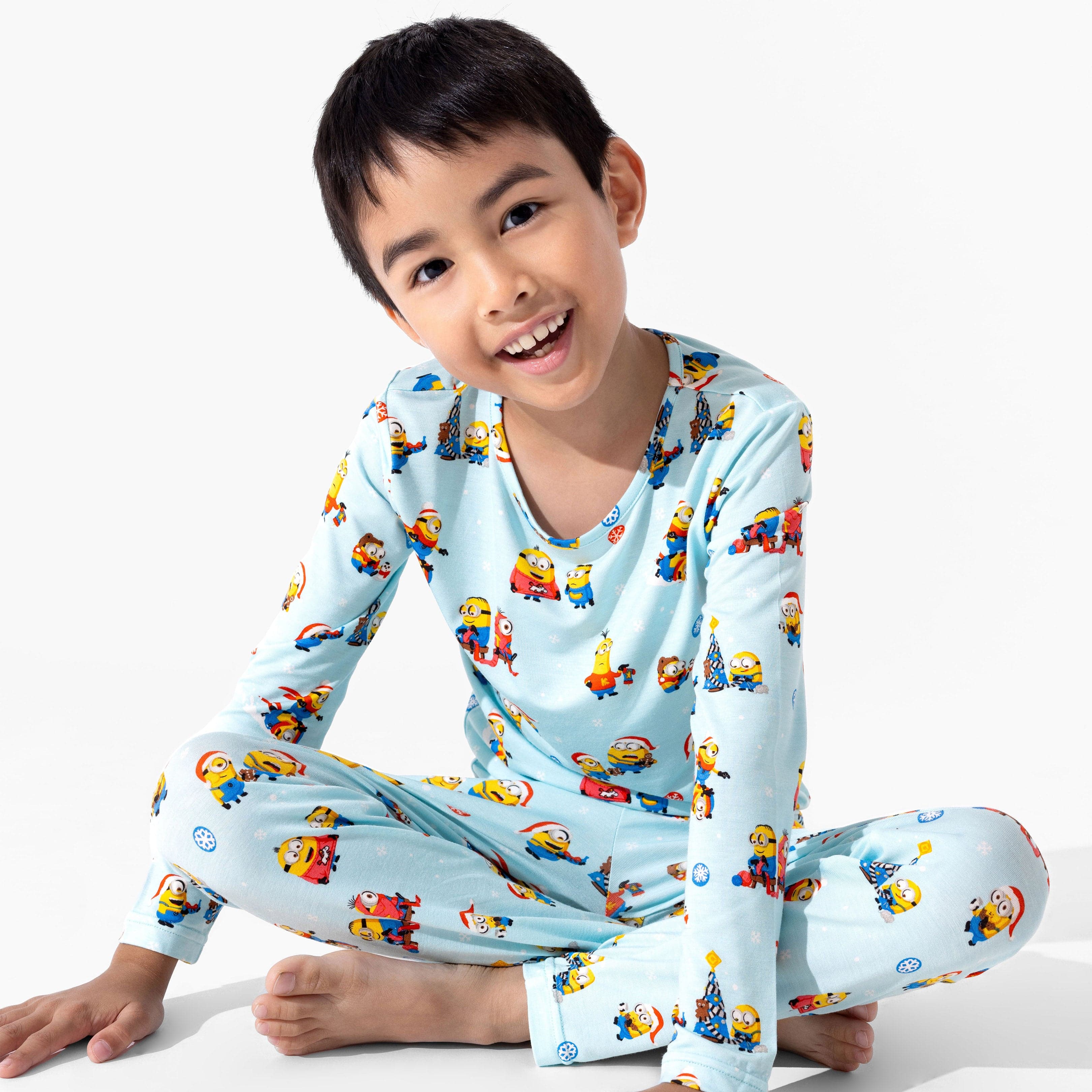 Bamboo Long Sleeve Pajama Set - Merry Minions - Image 2