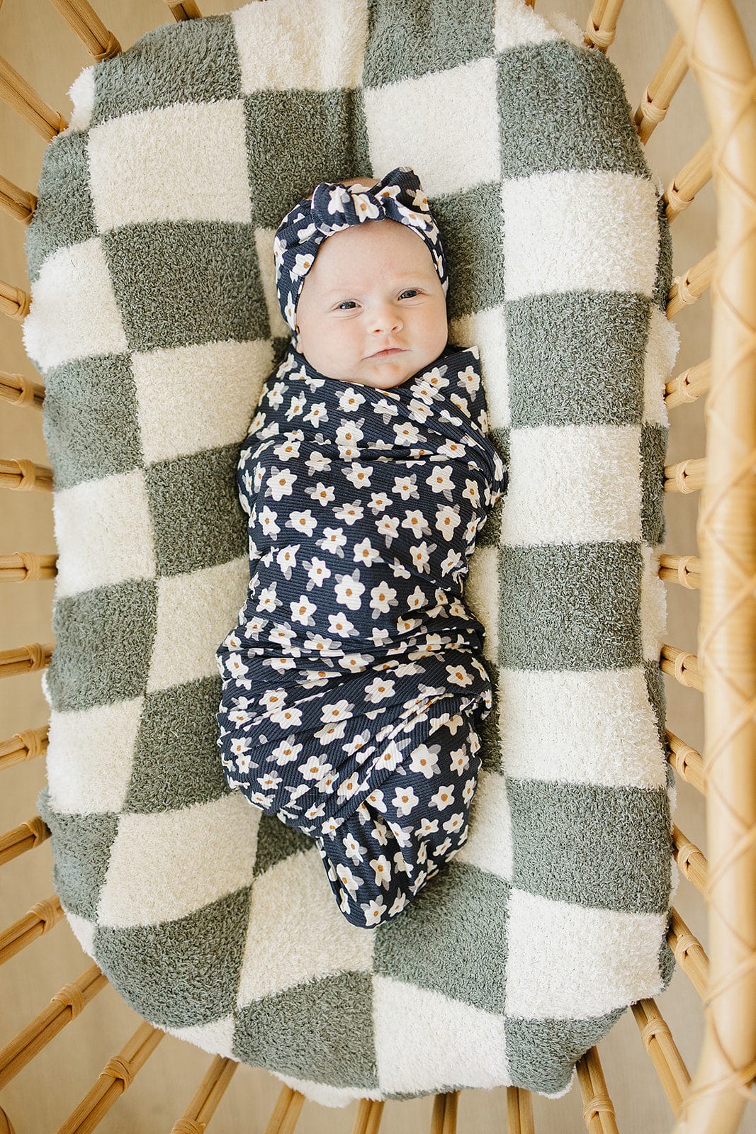 Navy Daisy Ribbed Bamboo Stretch Swaddle - Image 2