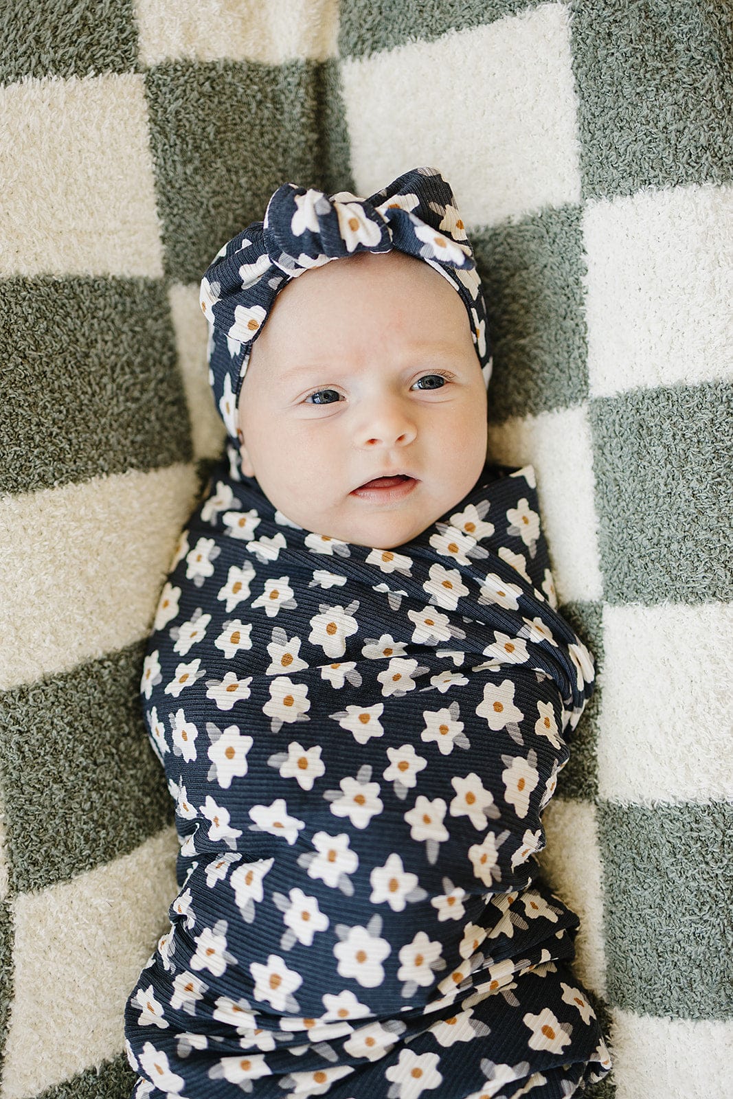 Navy Daisy Ribbed Bamboo Stretch Swaddle - Image 3
