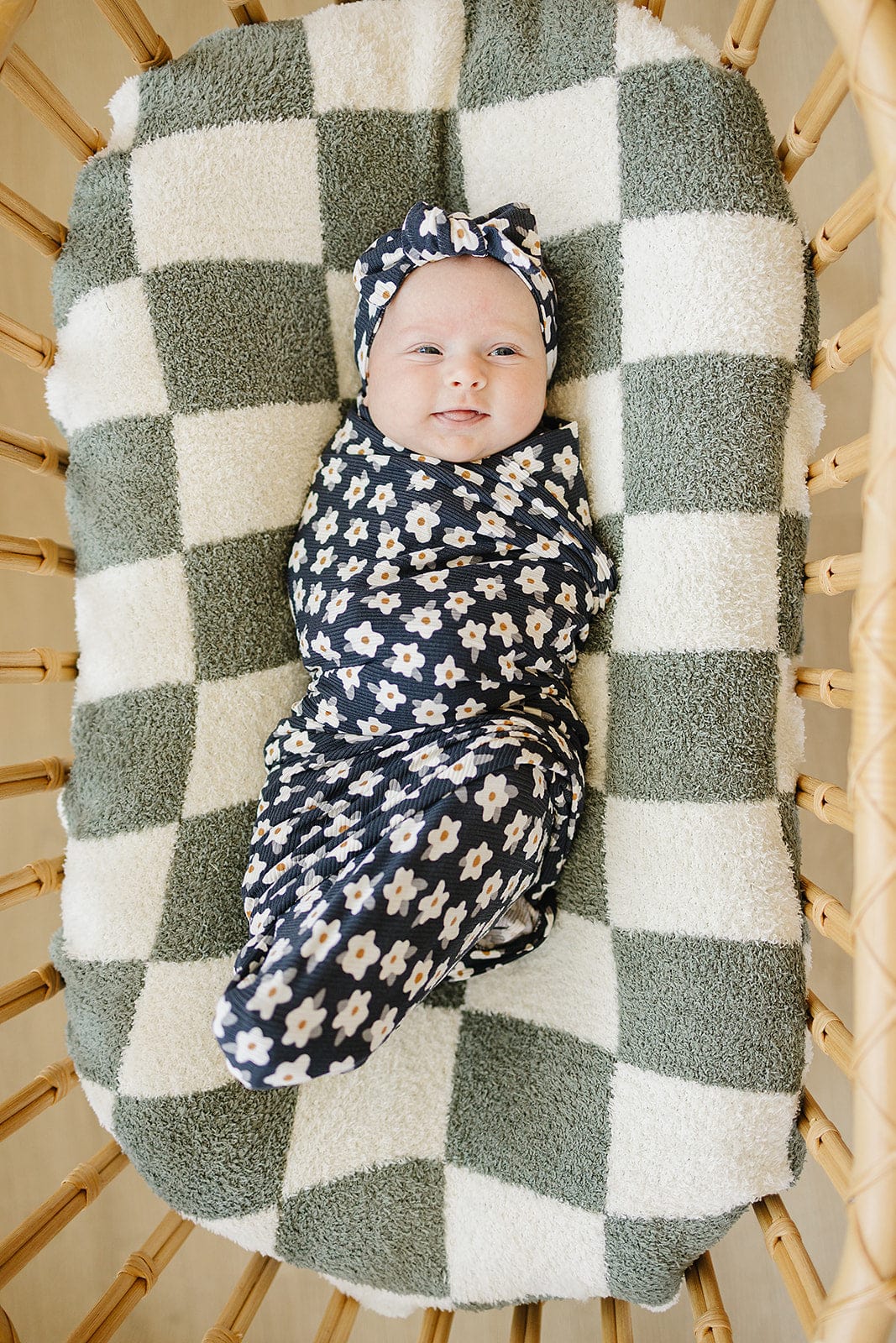 Navy Daisy Ribbed Bamboo Stretch Swaddle - Image 4