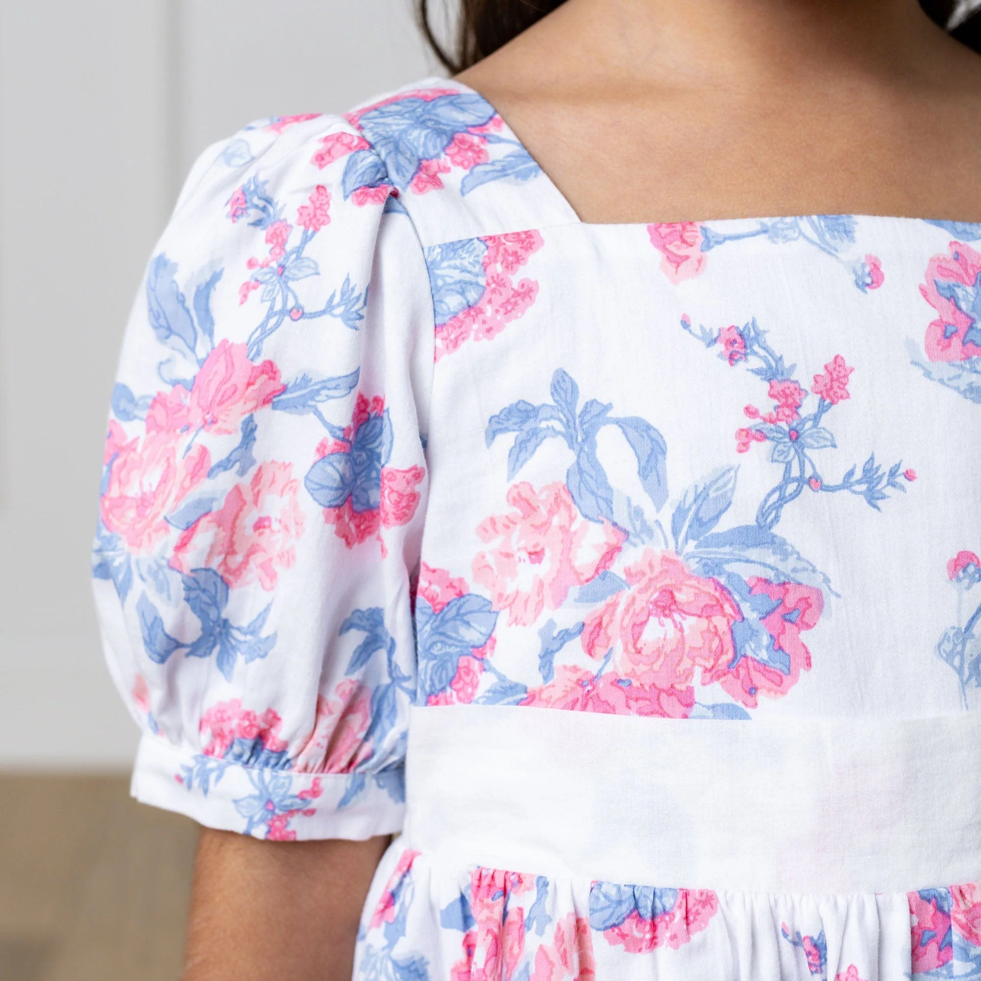 Organic Puff Sleeve Party Dress - Bouquet Floral - Image 3