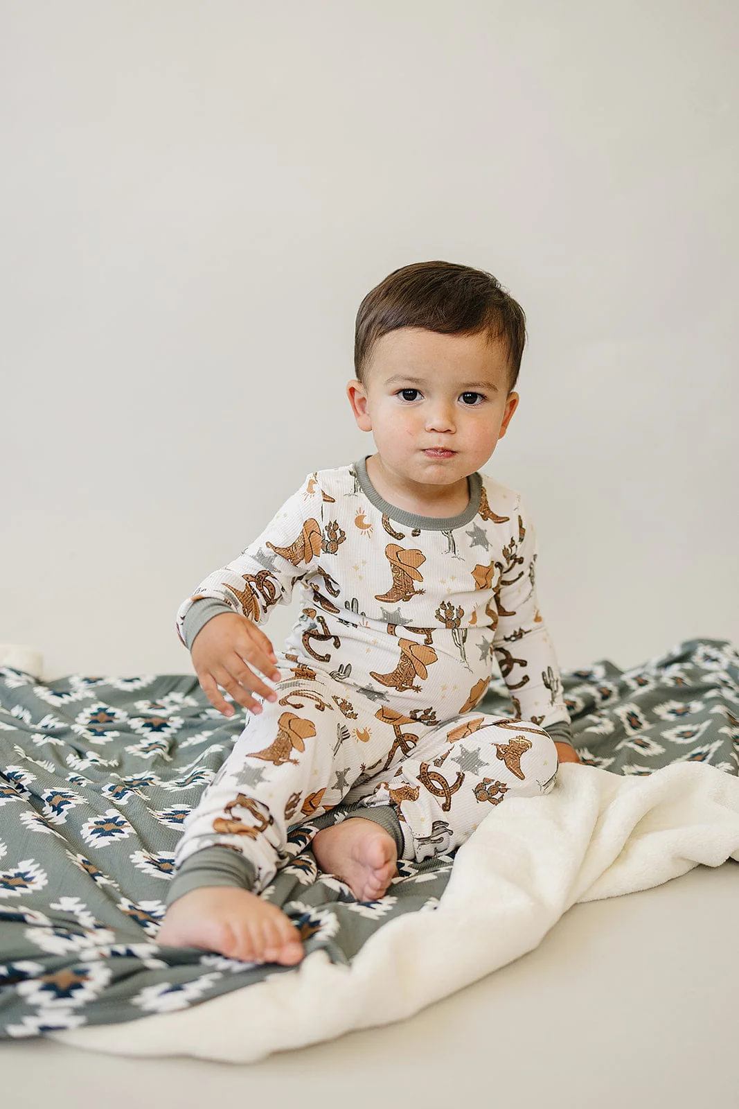 Outlaw Cowboy Ribbed Bamboo Cozy Set - Image 4