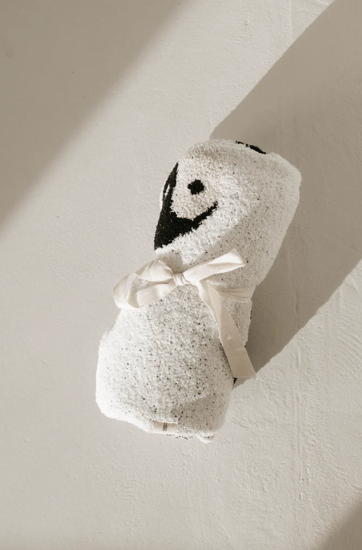 Plush Blanket - Black & White Yin Yang - Image 3