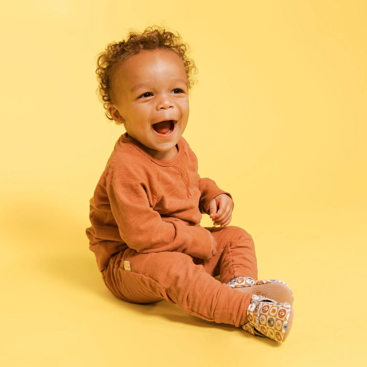 Pooh & Friends City Baby Shoe - Image 6