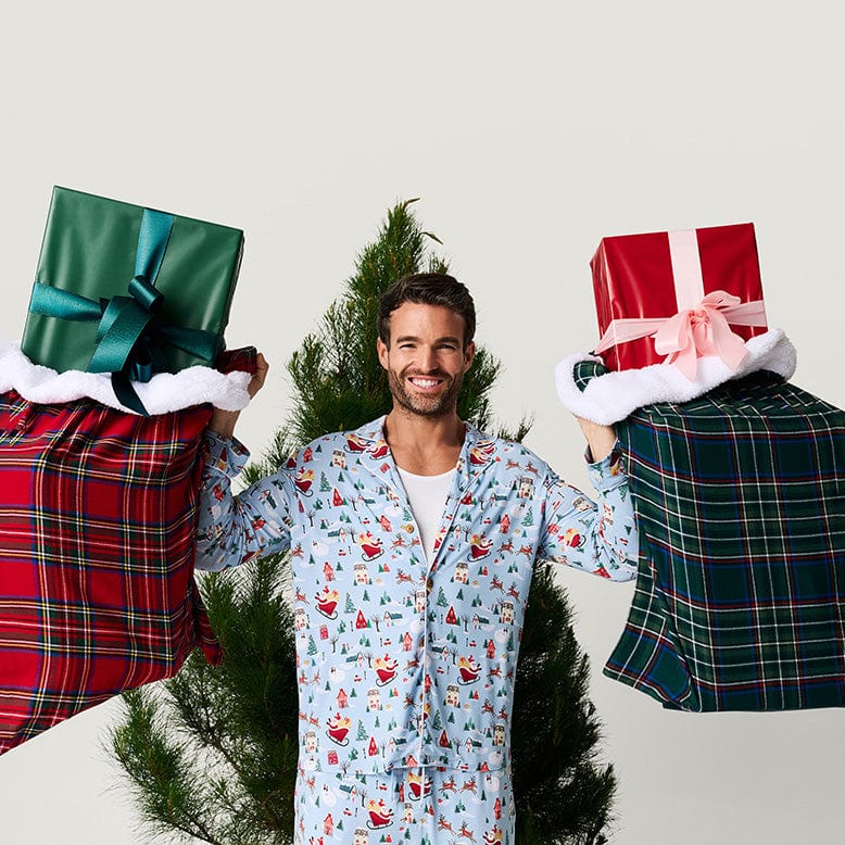 Bamboo Men's Luxe Top & Pajama Pant Set - Christmasville - Image 4