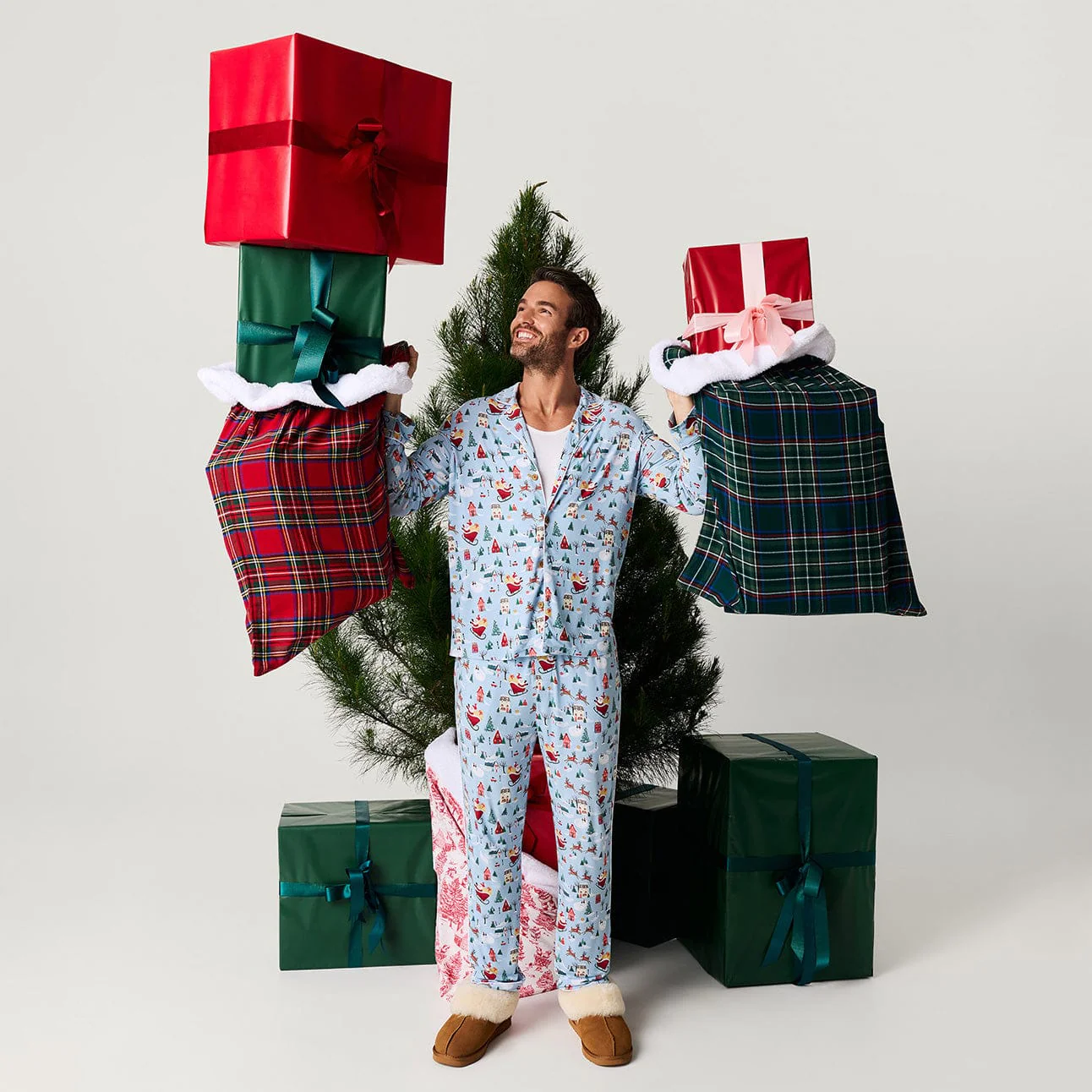Bamboo Men's Luxe Top & Pajama Pant Set - Christmasville - Image 5