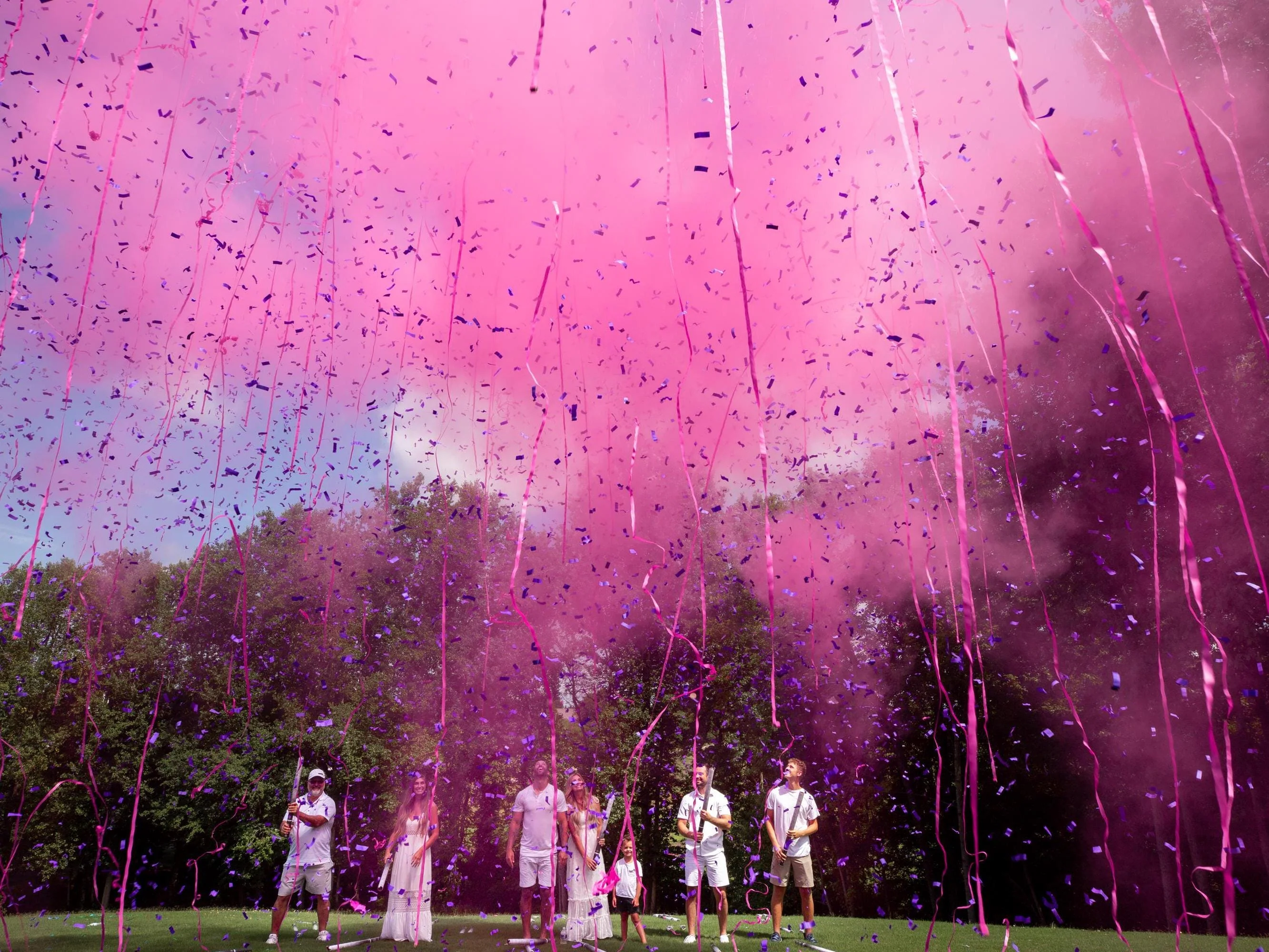 32" Push-Button Gender Reveal Popper – Assorted Pink & Blue Colors, Unique Confetti Powder Streamer Mix for Stunning Gender Reveal Ideas - Image 3