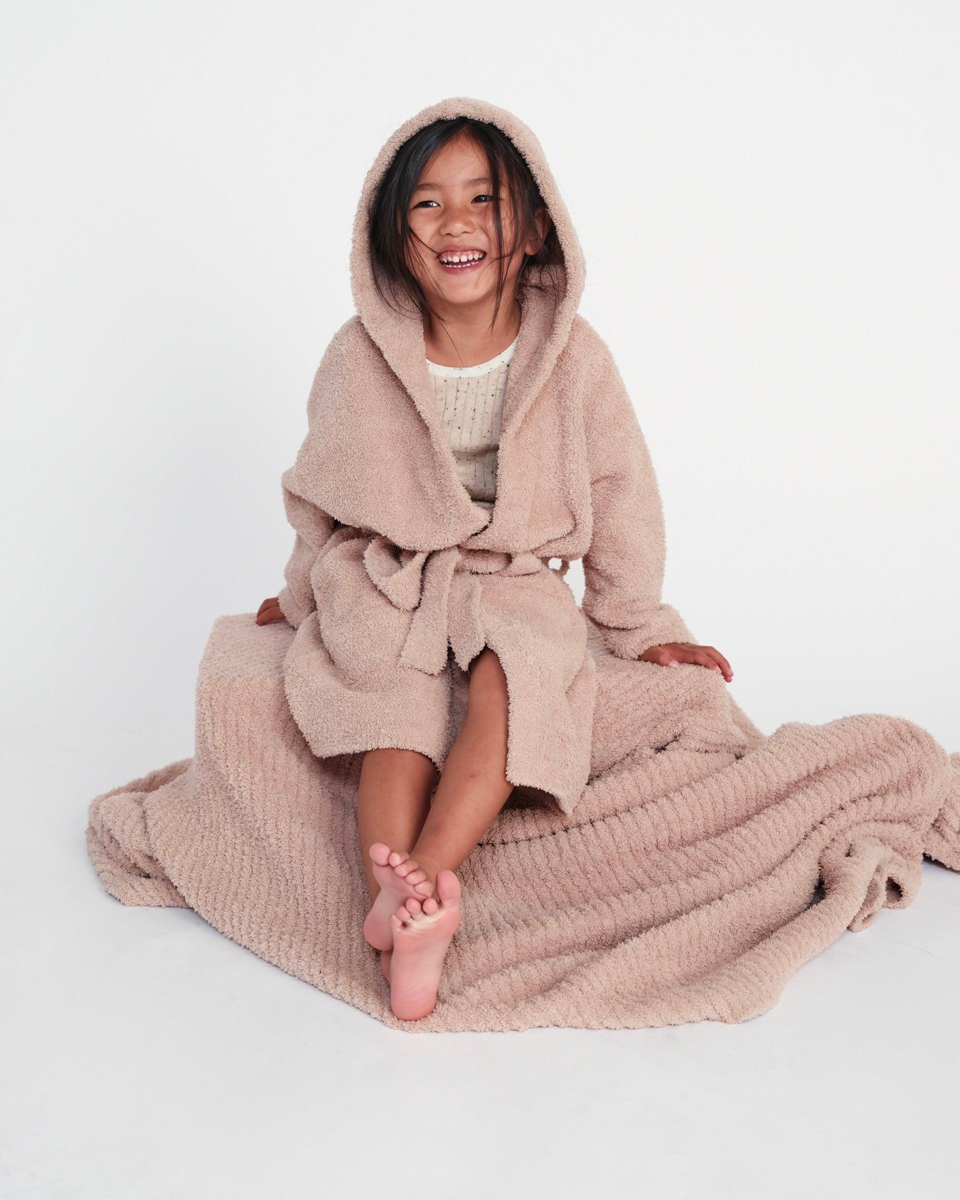 Robe - Fuzzy - Image 9