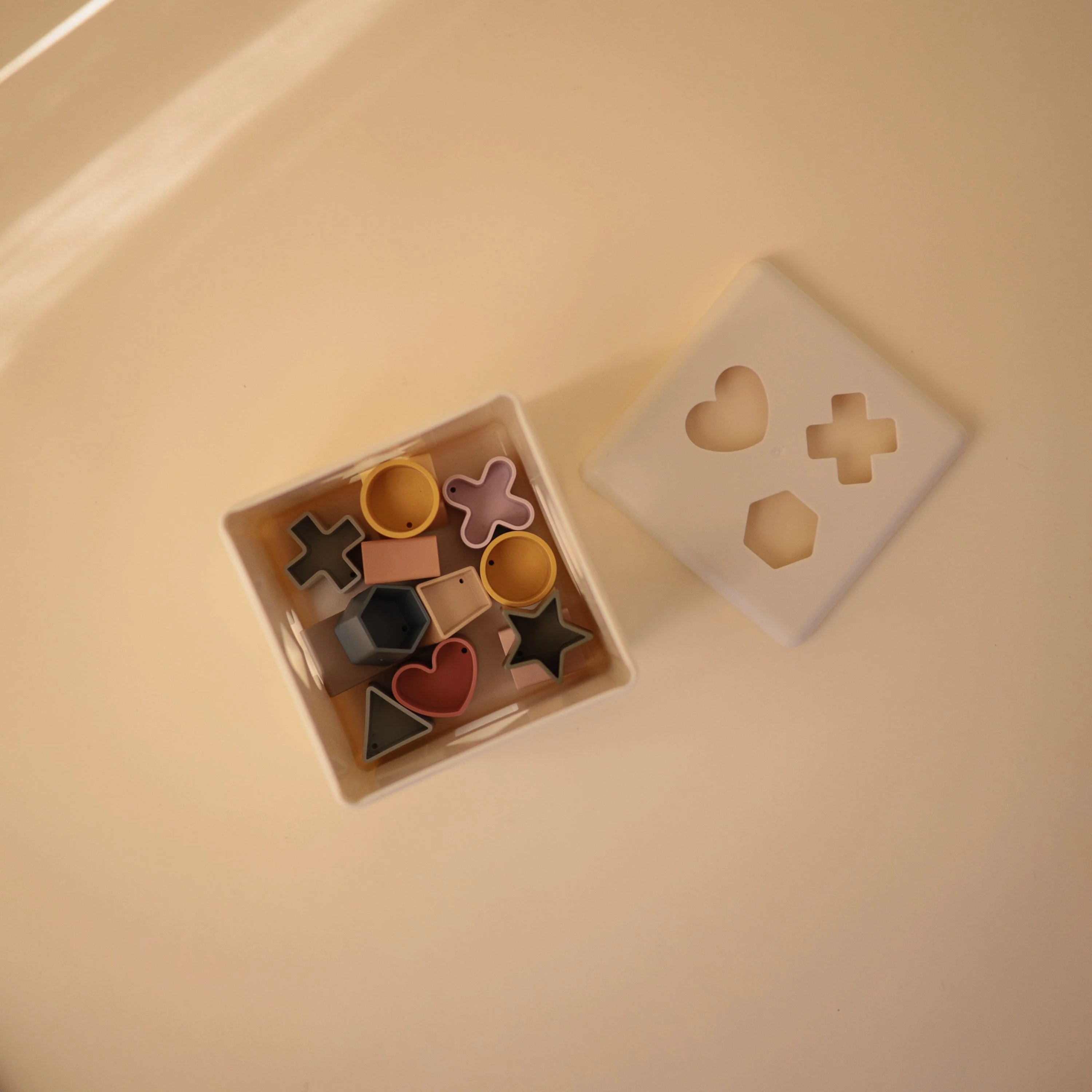 Shape Sorting Box - Image 4