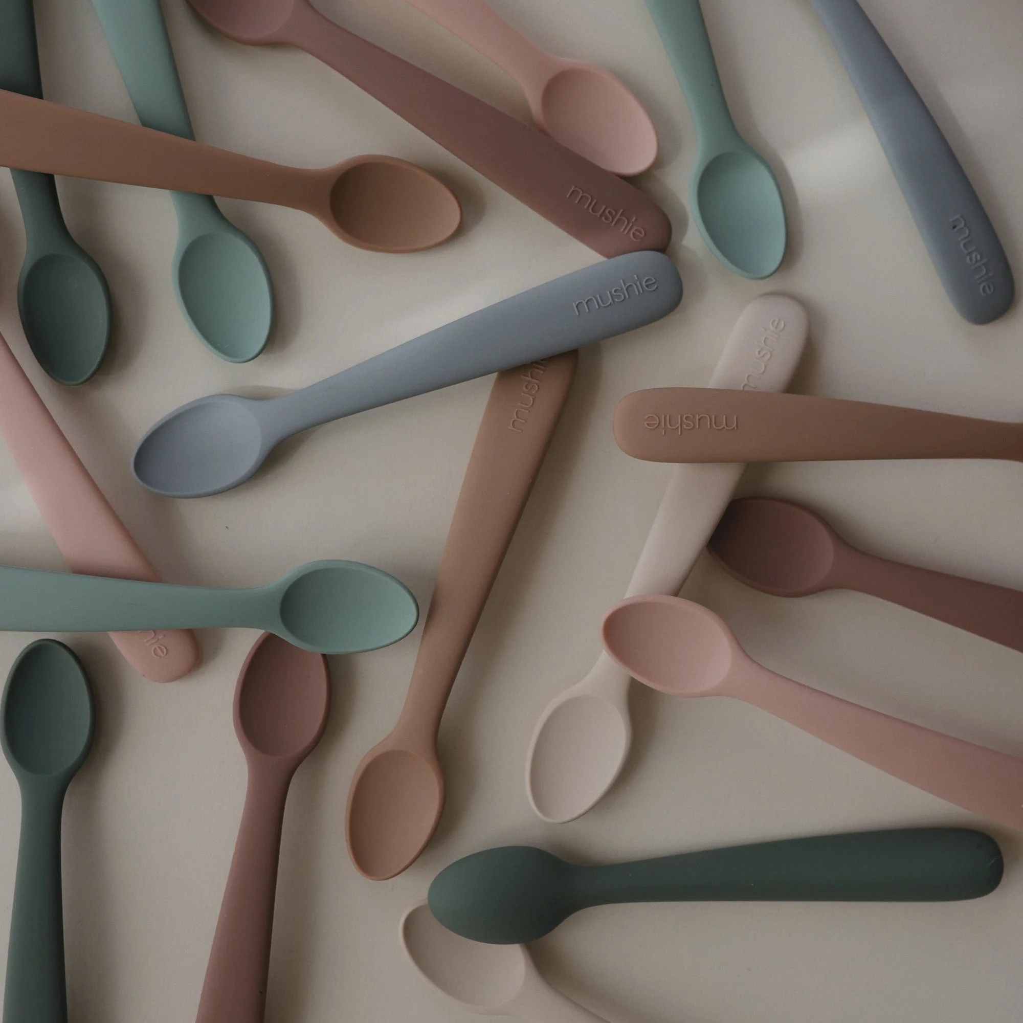 Silicone Feeding Spoons 2-Pack - Image 43