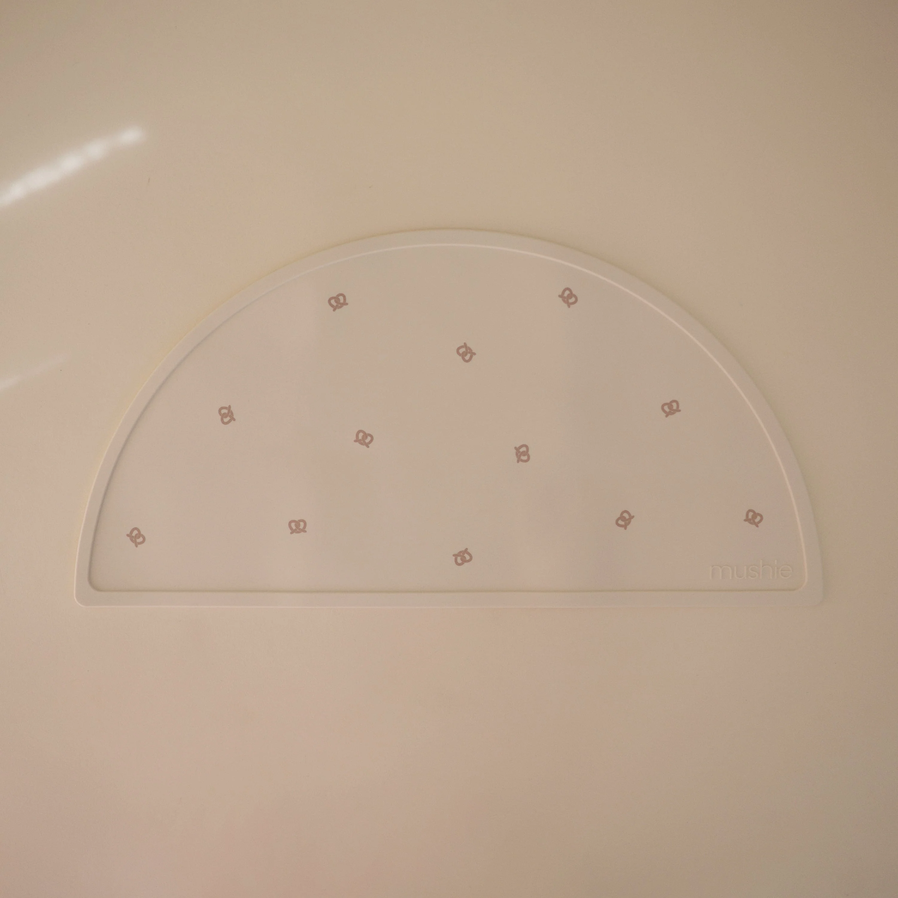 Silicone Placemat - Image 44