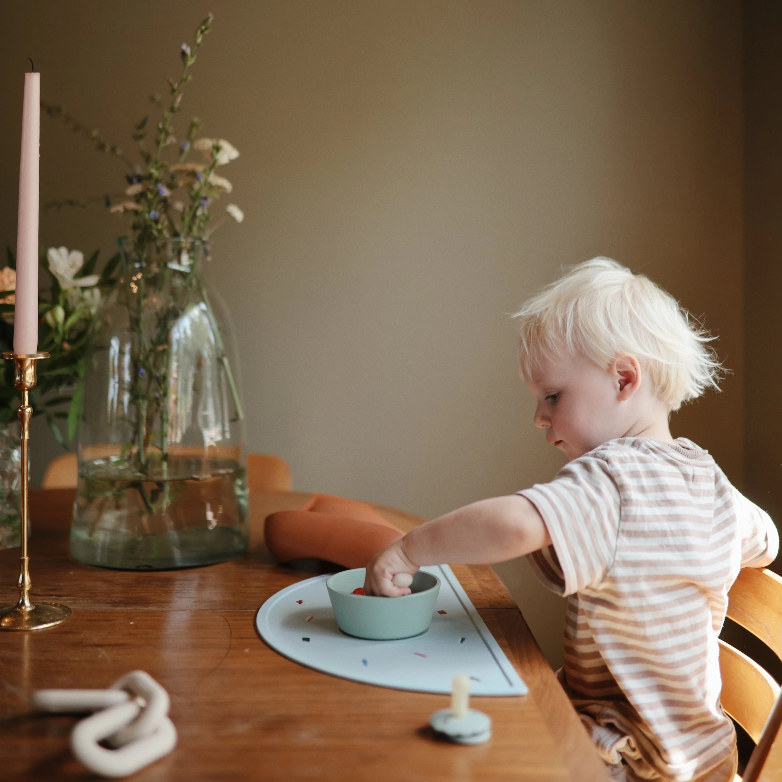 Silicone Suction Bowl - Image 48