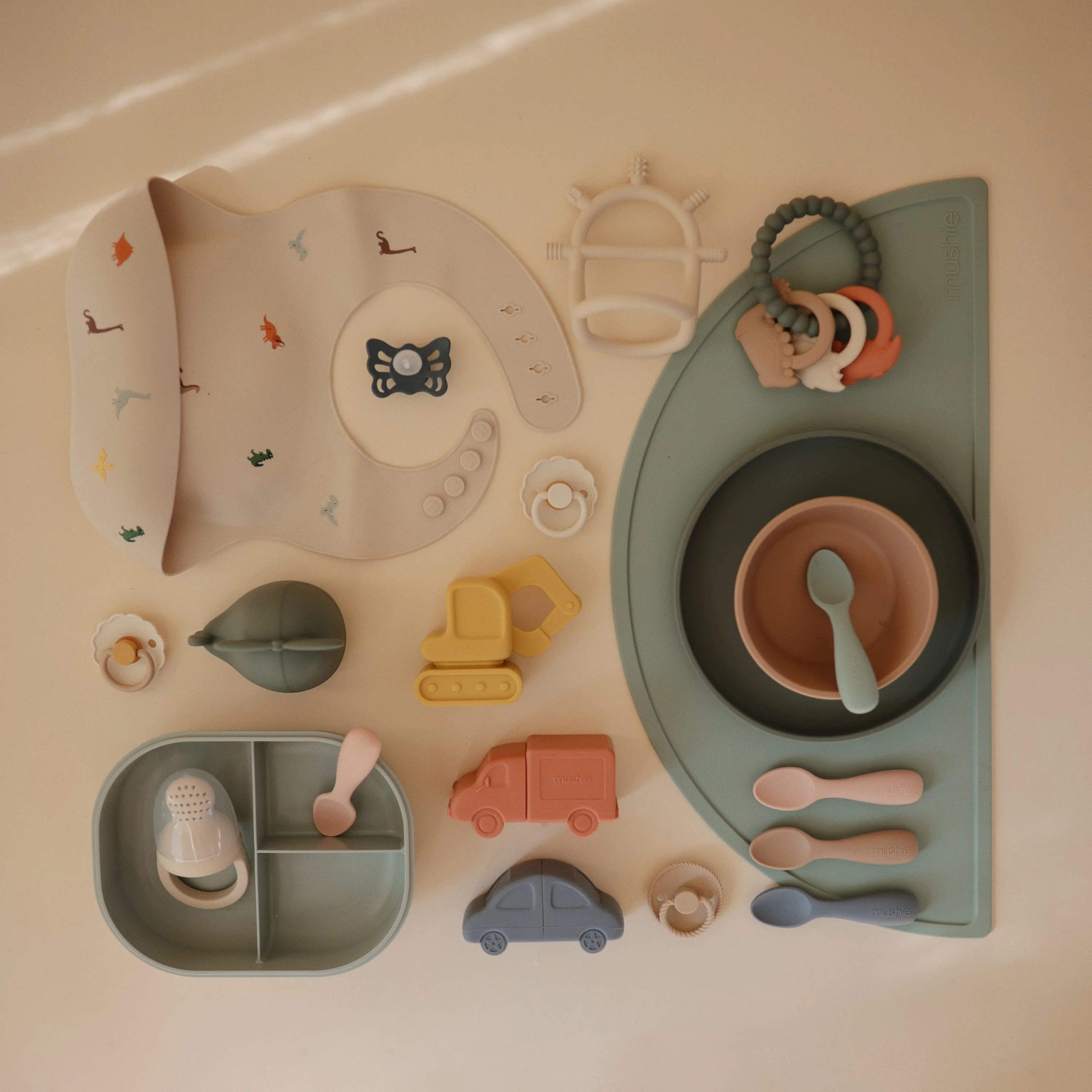 Silicone Suction Bowl - Image 72