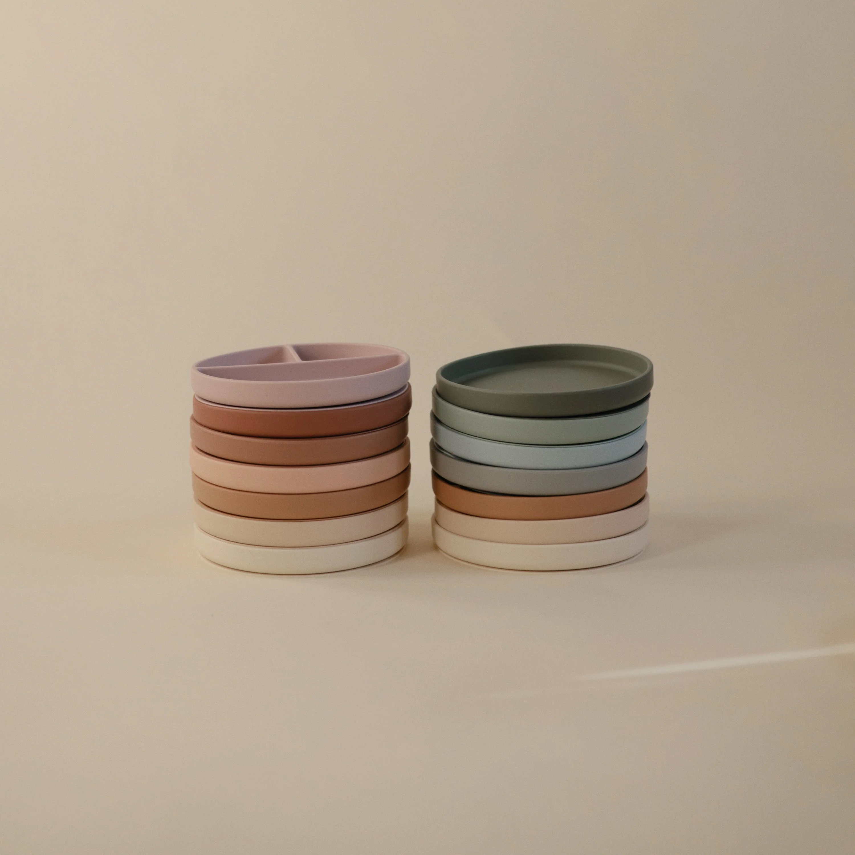 Silicone Suction Plate - Image 44