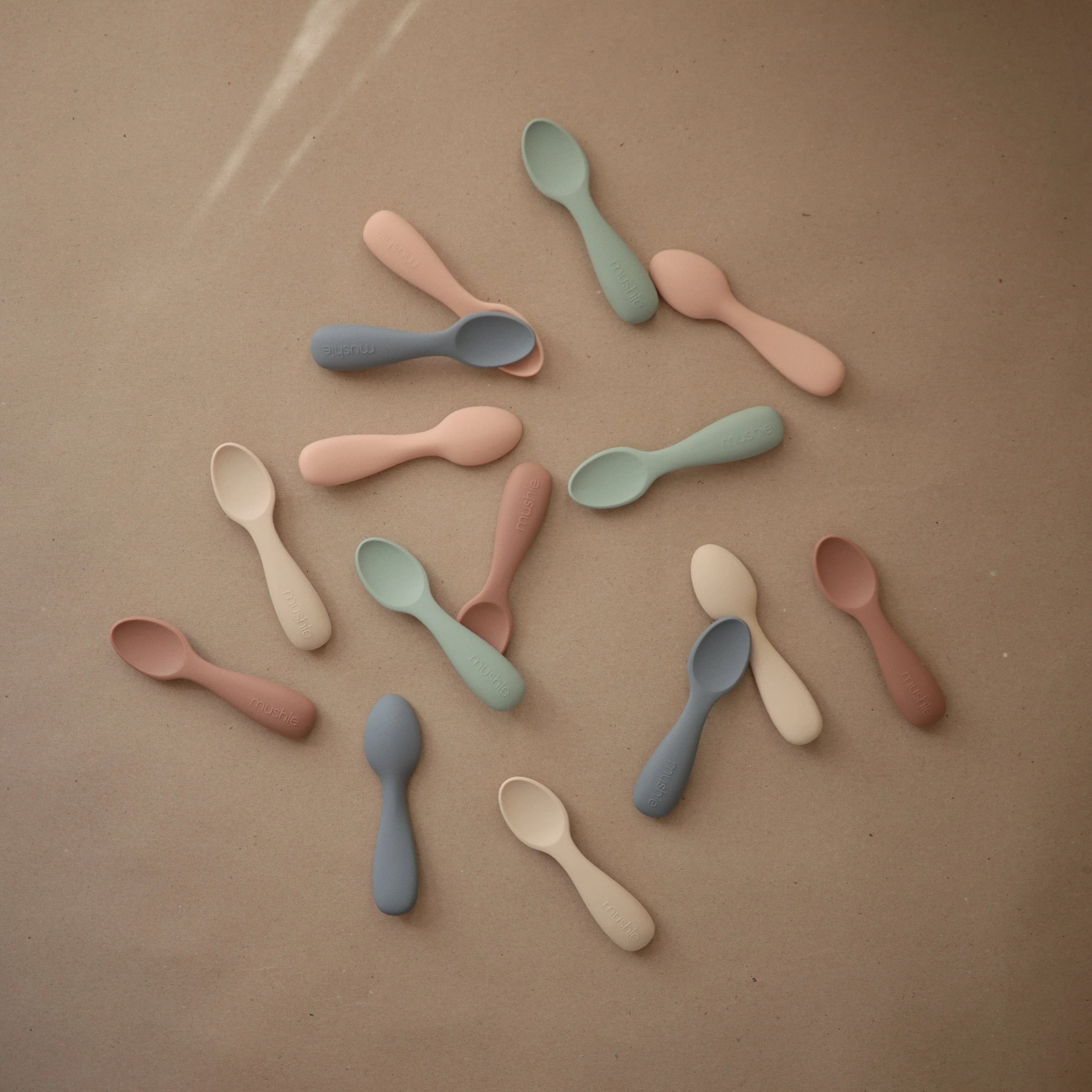 Silicone Toddler Starter Spoons 2-Pack - Image 40