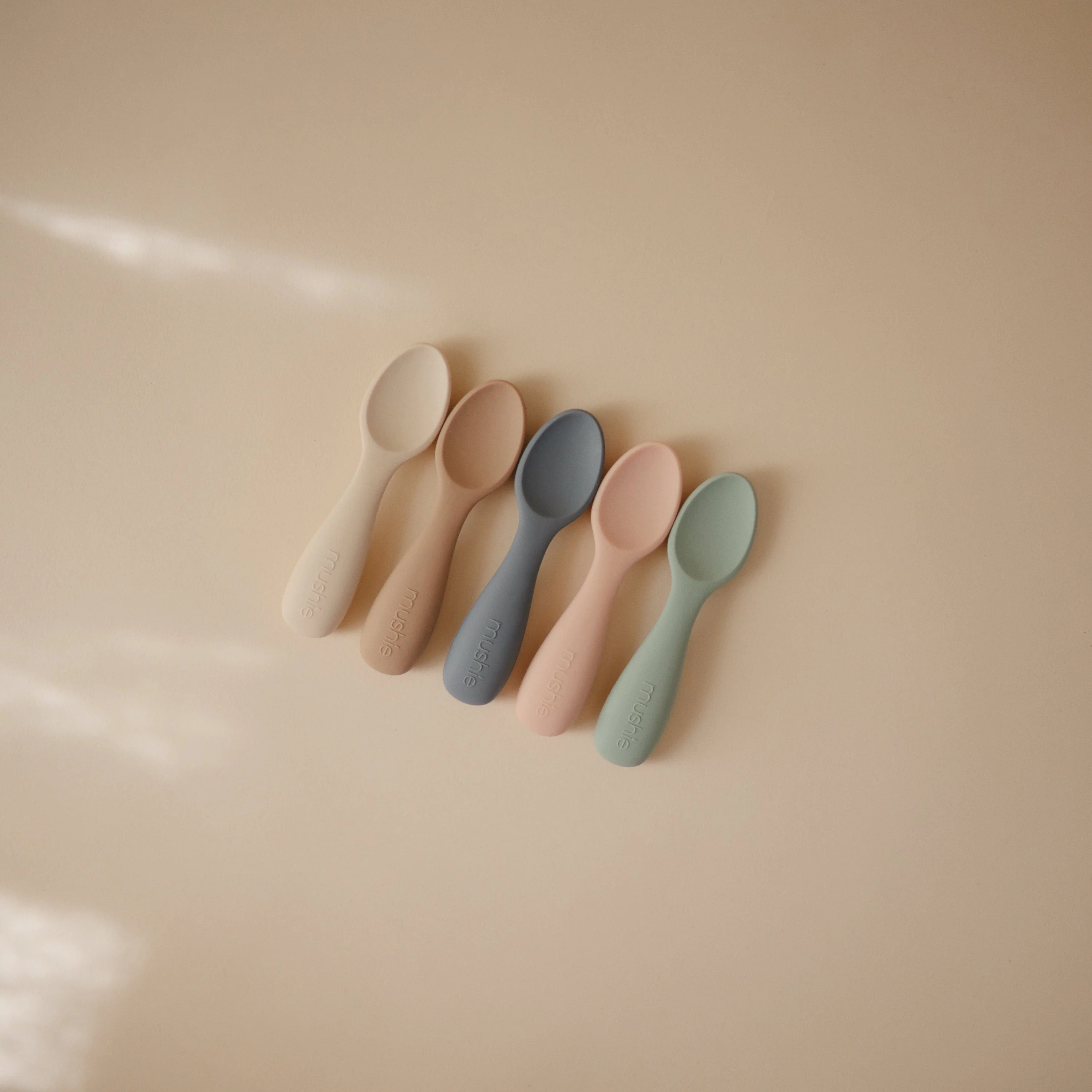 Silicone Toddler Starter Spoons 2-Pack - Image 41