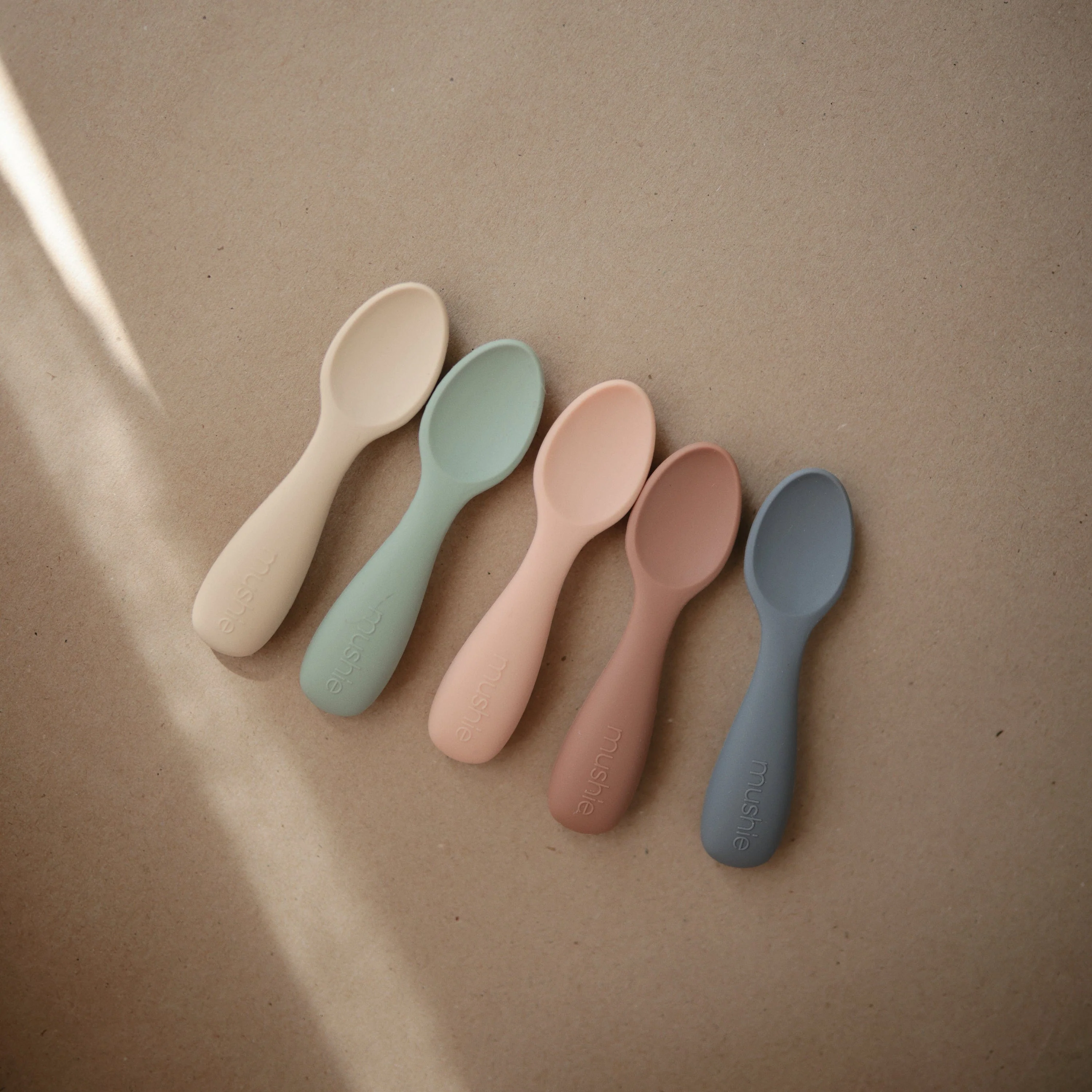 Silicone Toddler Starter Spoons 2-Pack - Image 42