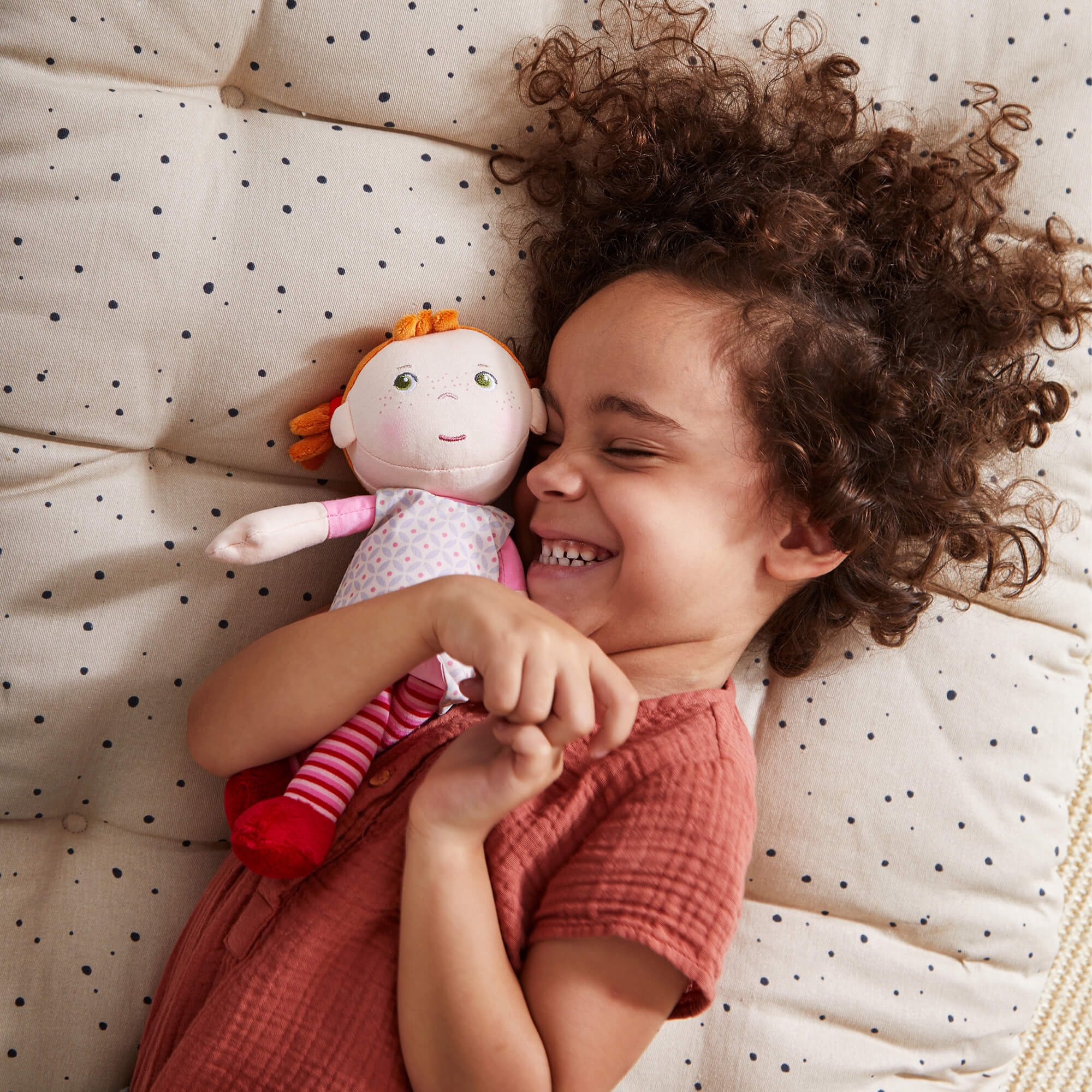 Snug Up Doll Roya - Image 2