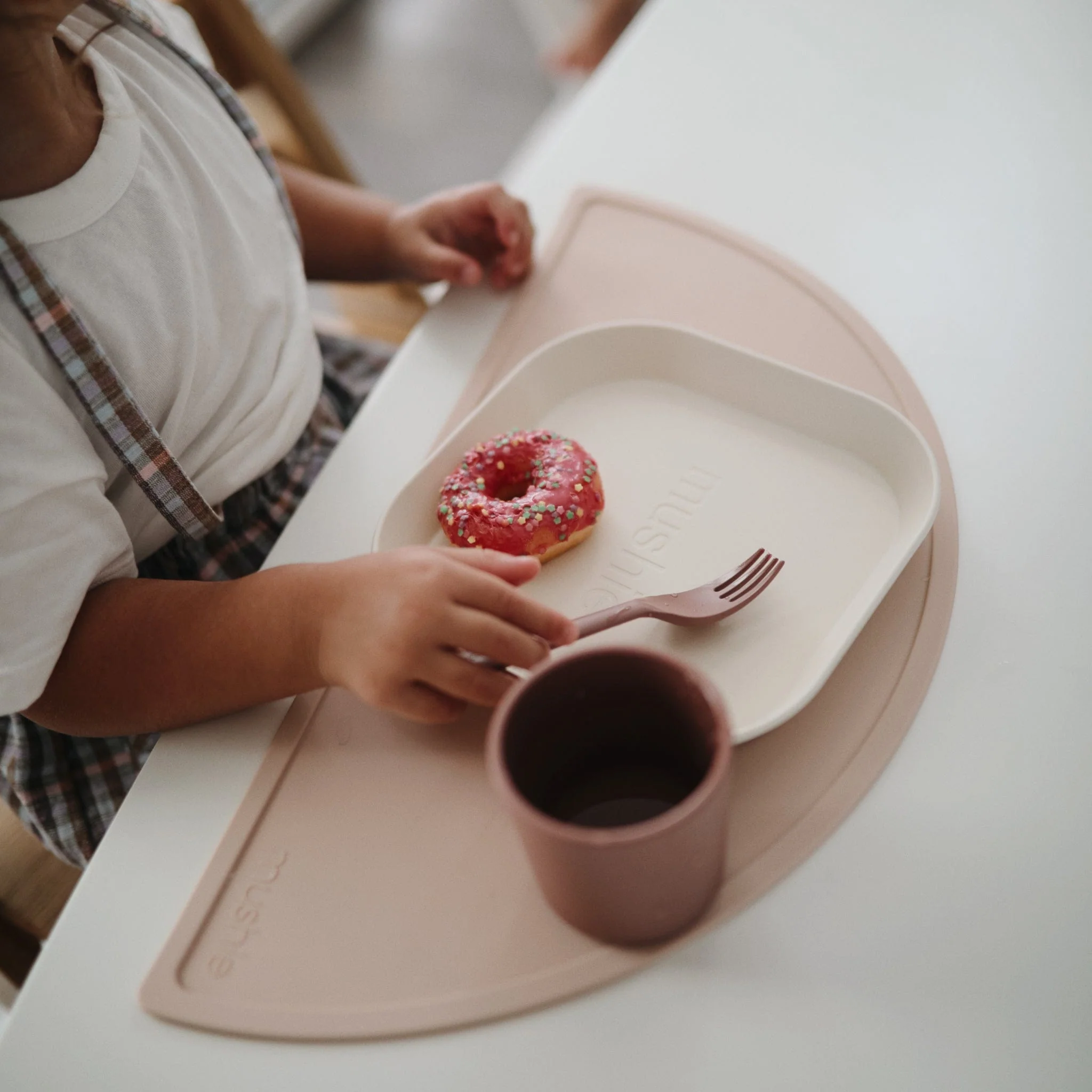 Square Dinnerware Plates, Set of 2 - Image 16
