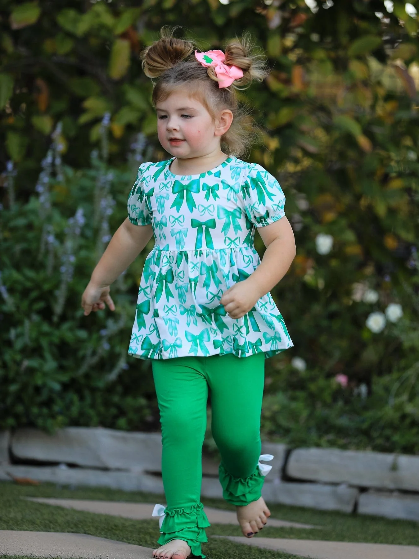 St. Patrick's Day Bow Top and Ruffled Leggings Girls Set - Image 2