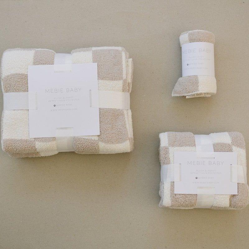 Plush Blanket - Taupe Checkered - Image 15