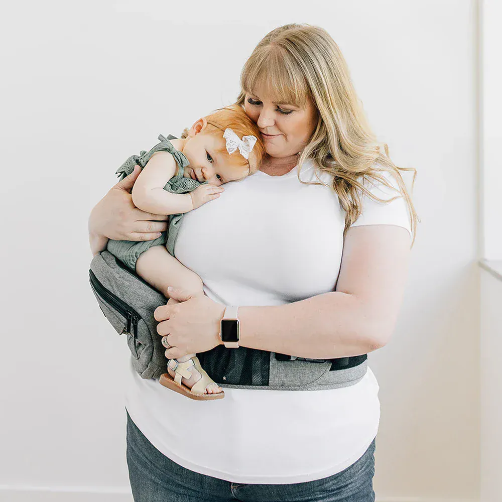 The Tushbaby Hip Carrier - Image 4