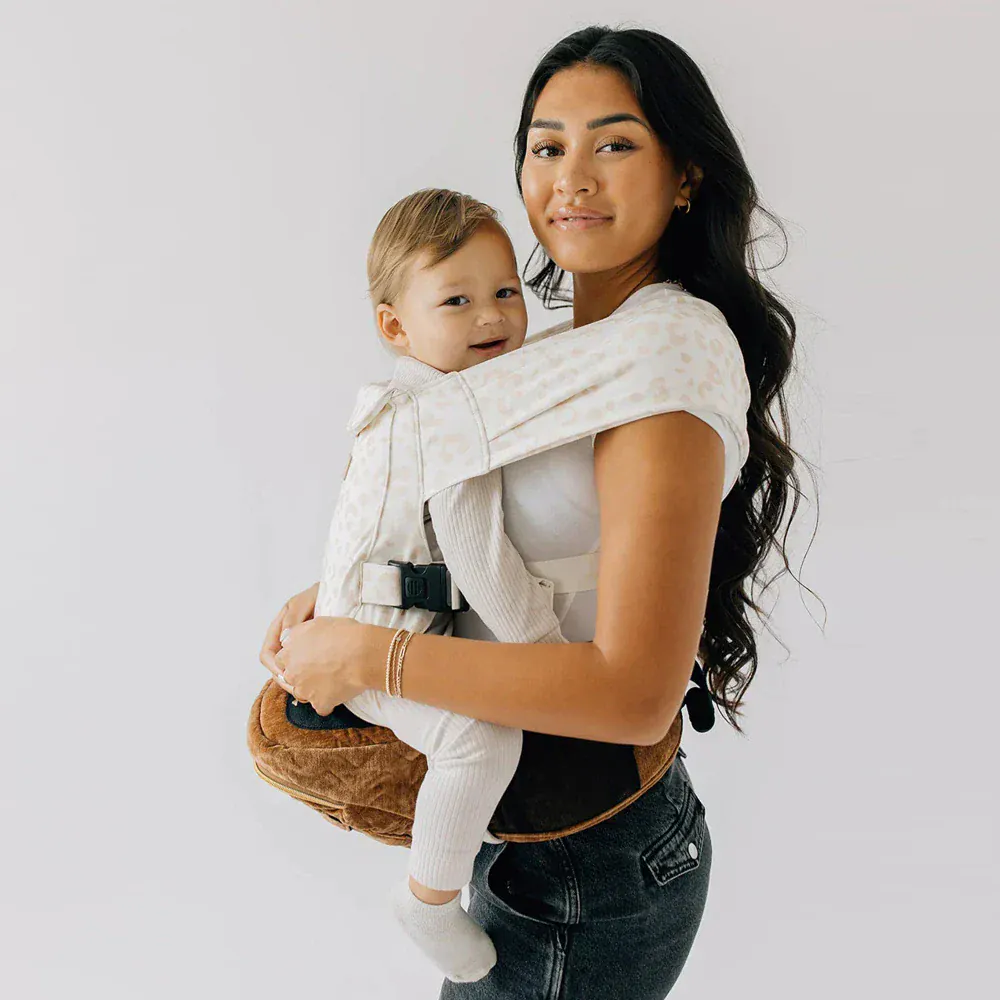The Tushbaby Hip Carrier - Image 42