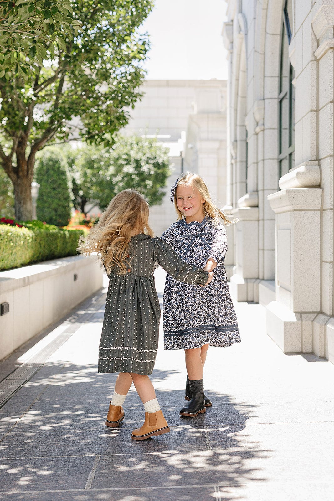 Tulip Smocked Peter Pan Collar Dress - Image 4
