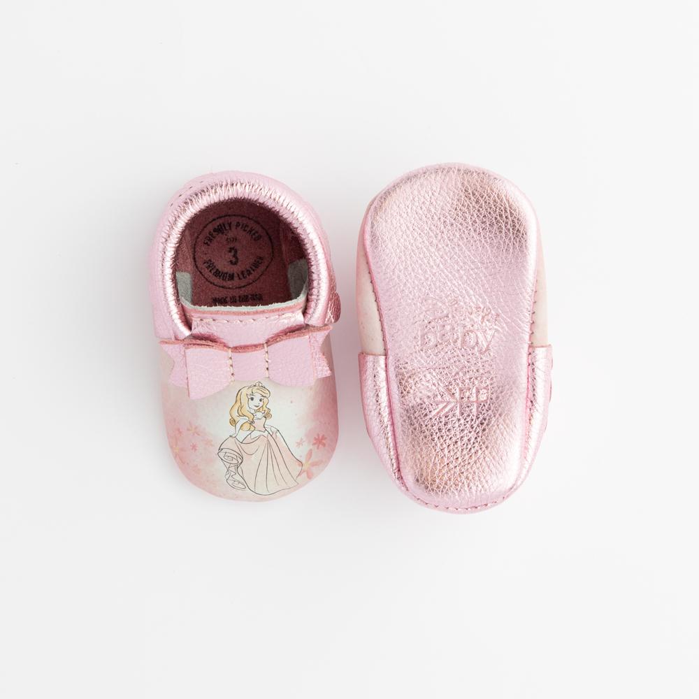 Watercolor Aurora Bow Baby Shoe - Image 3