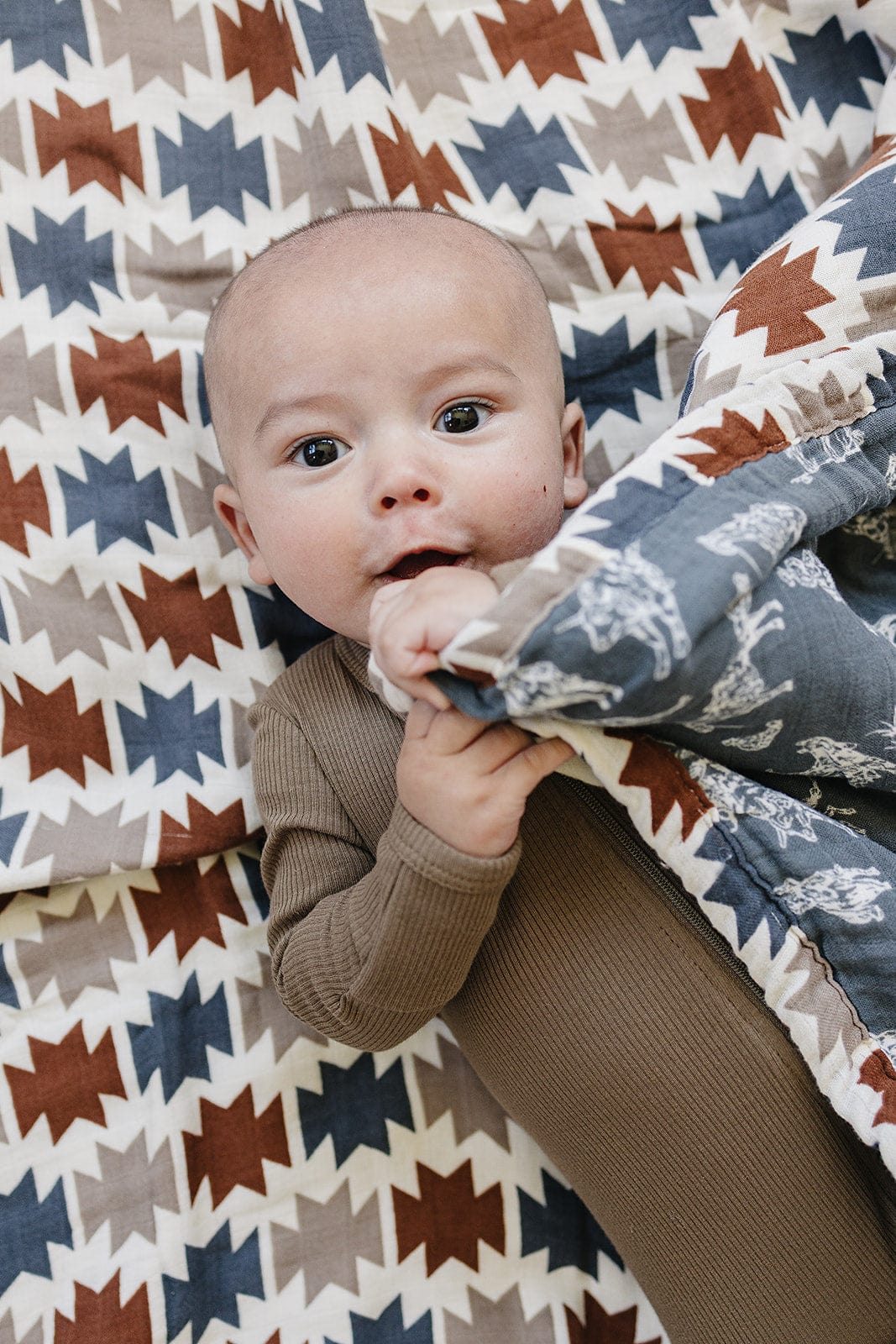 Western Aztec + Wild West Muslin Quilt - Image 3
