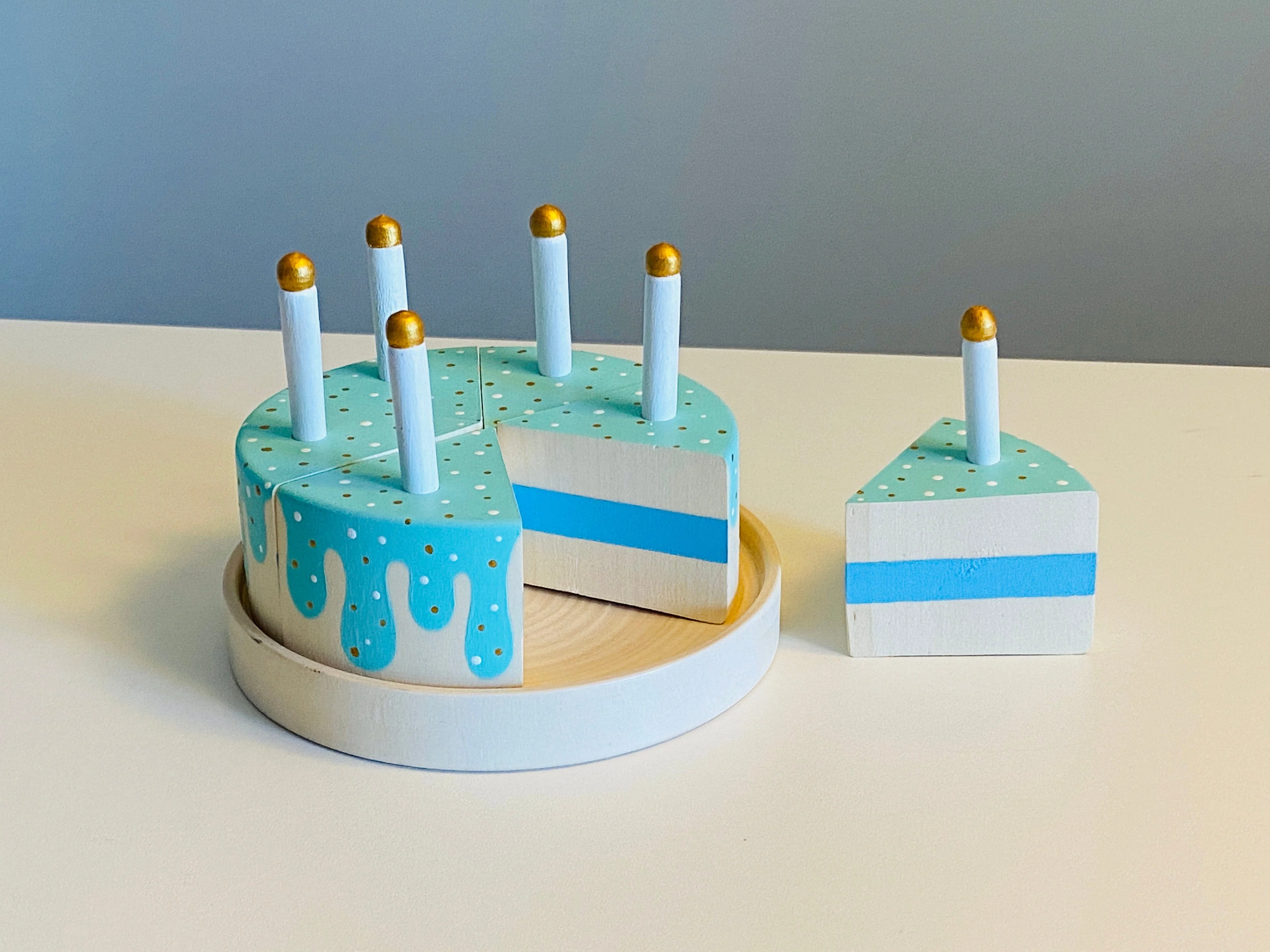 Wooden Birthday Cake Toy - Image 5